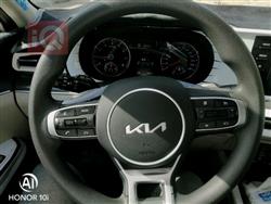 كيا K5